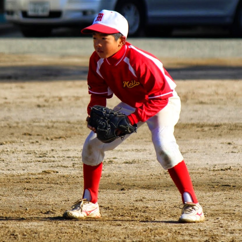 鈴木優太